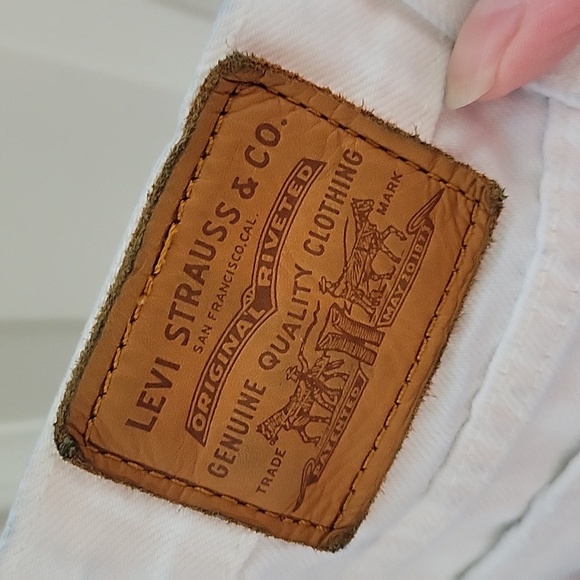 White Ripped Levi Jeans sz. 32 - Picture 3 of 6